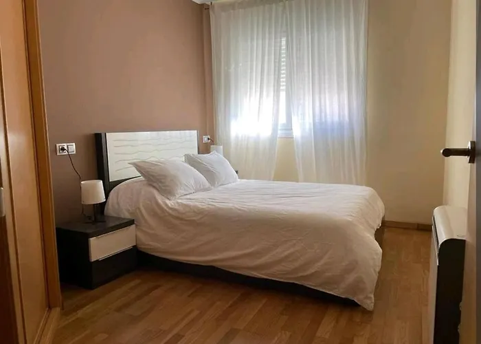 Cozy Flat In Boiro Near The Beach